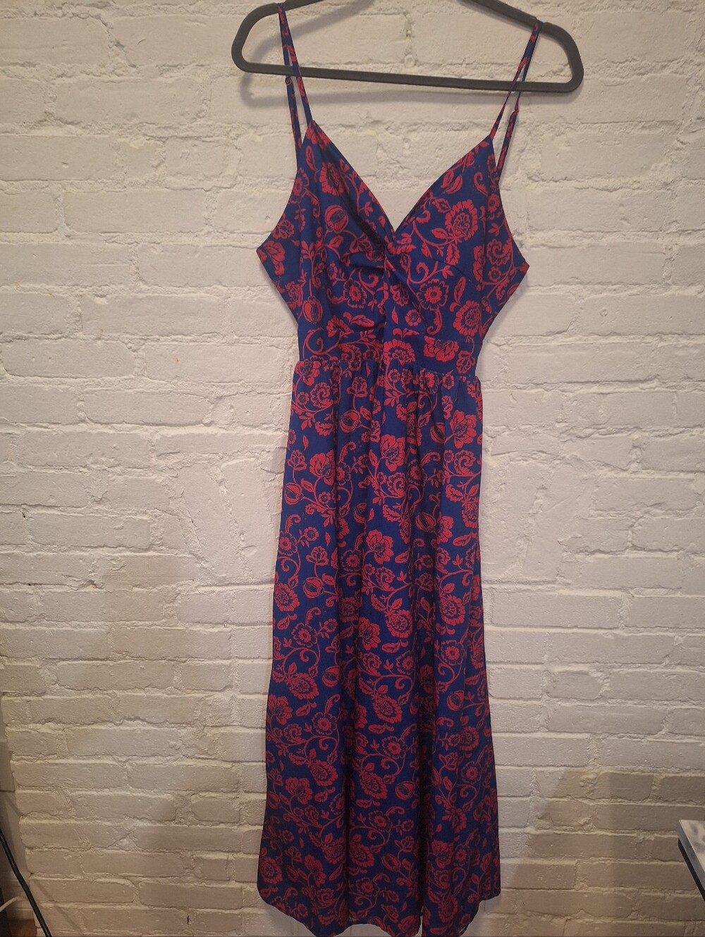 Maxi Dress with Fusha Floral Print, Blue and Spaghetti Straps-